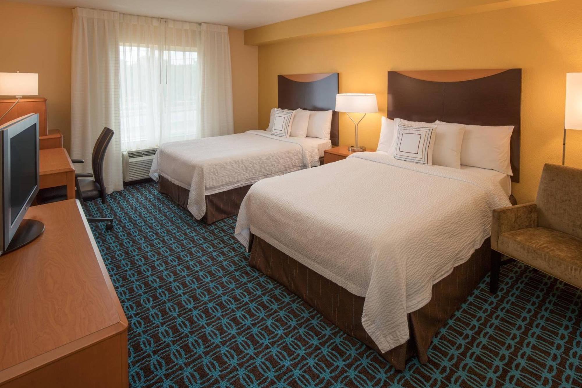 Fairfield & By Marriott North Hotel Portland