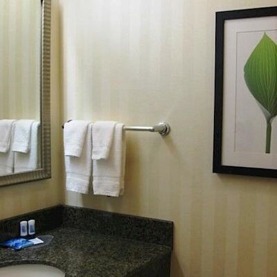 Fairfield & By Marriott North Portland
